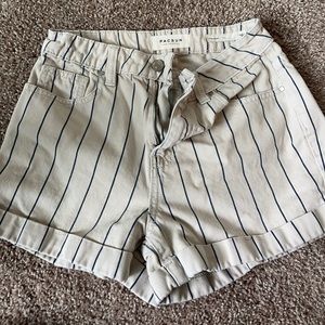 Pacsun High waisted Shorts